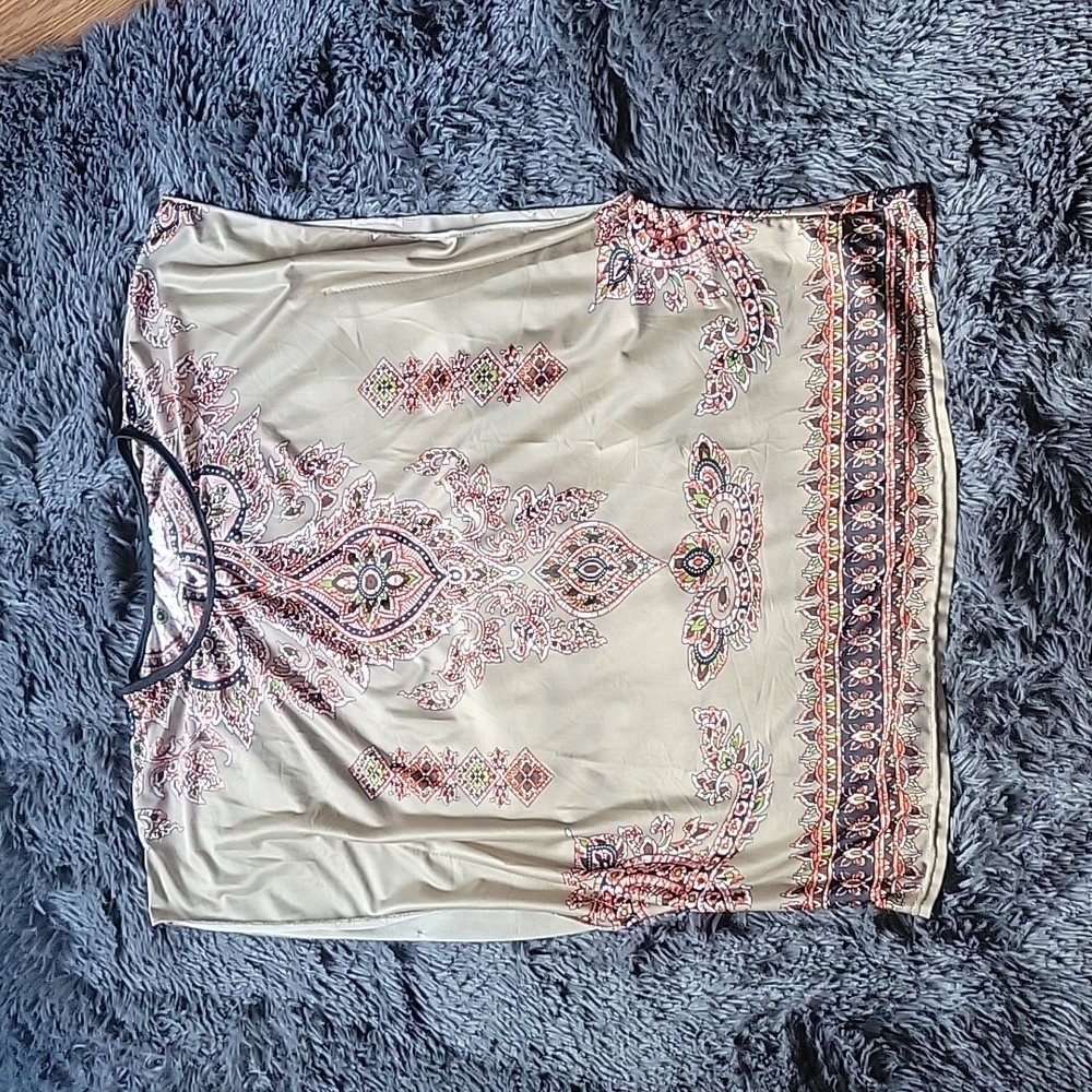 🟢boho top - Picture 2 of 3